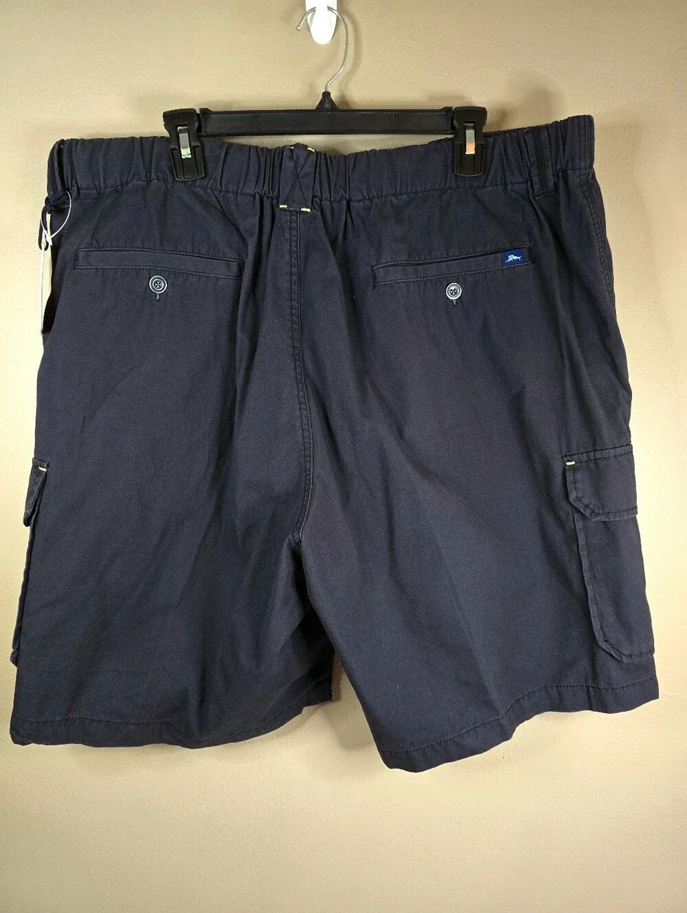 Tommy Bahama Survivor Cargo Shorts Mens 2XT 8” Black Cotton Summer Elastic Waist